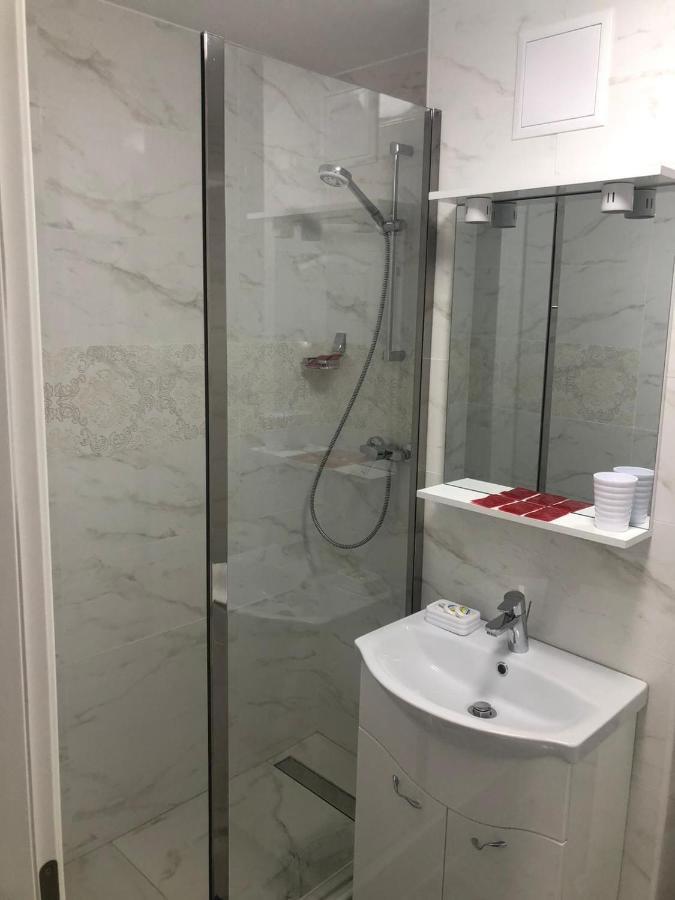 Tudor Apartment Brăila Kültér fotó